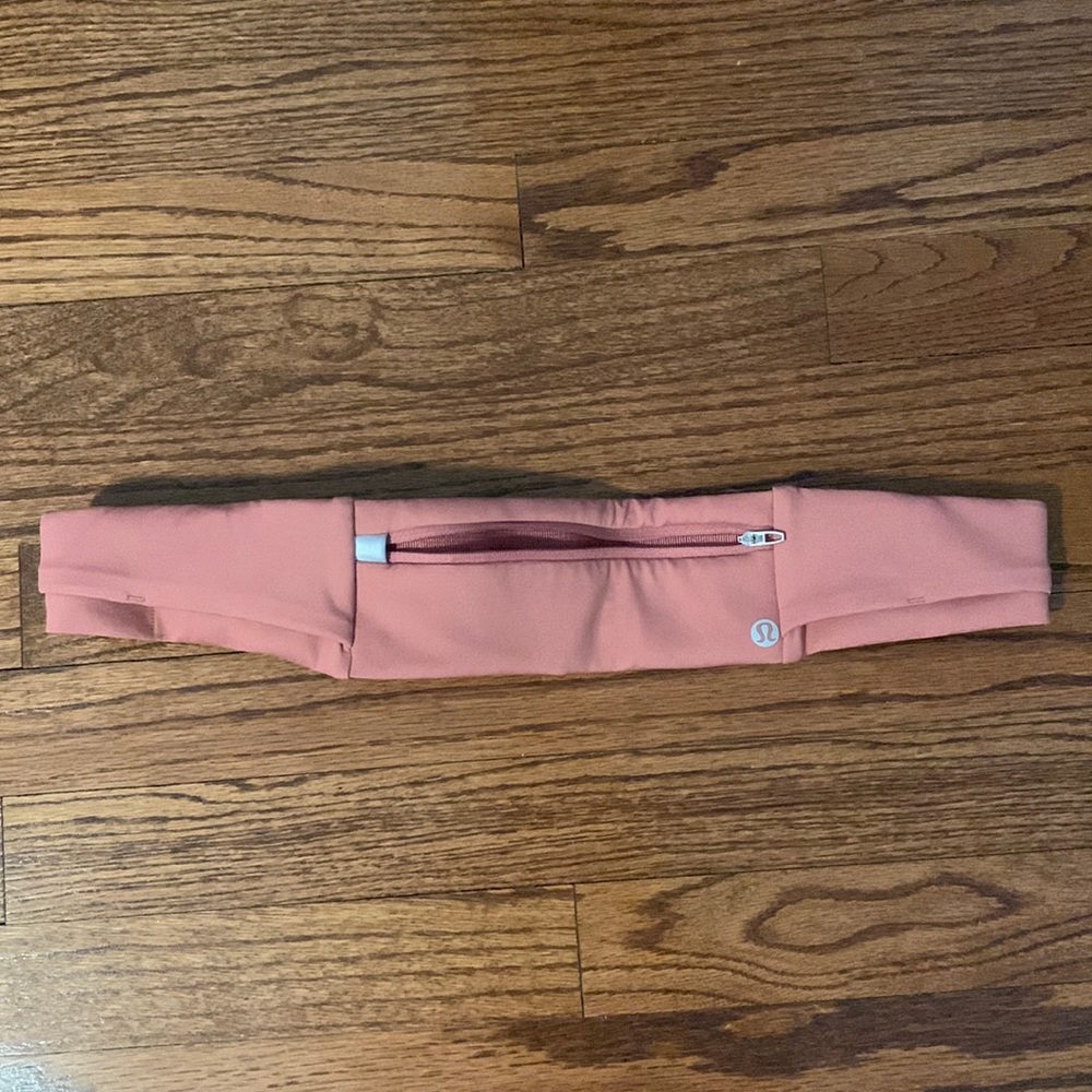 Lululemon run belt